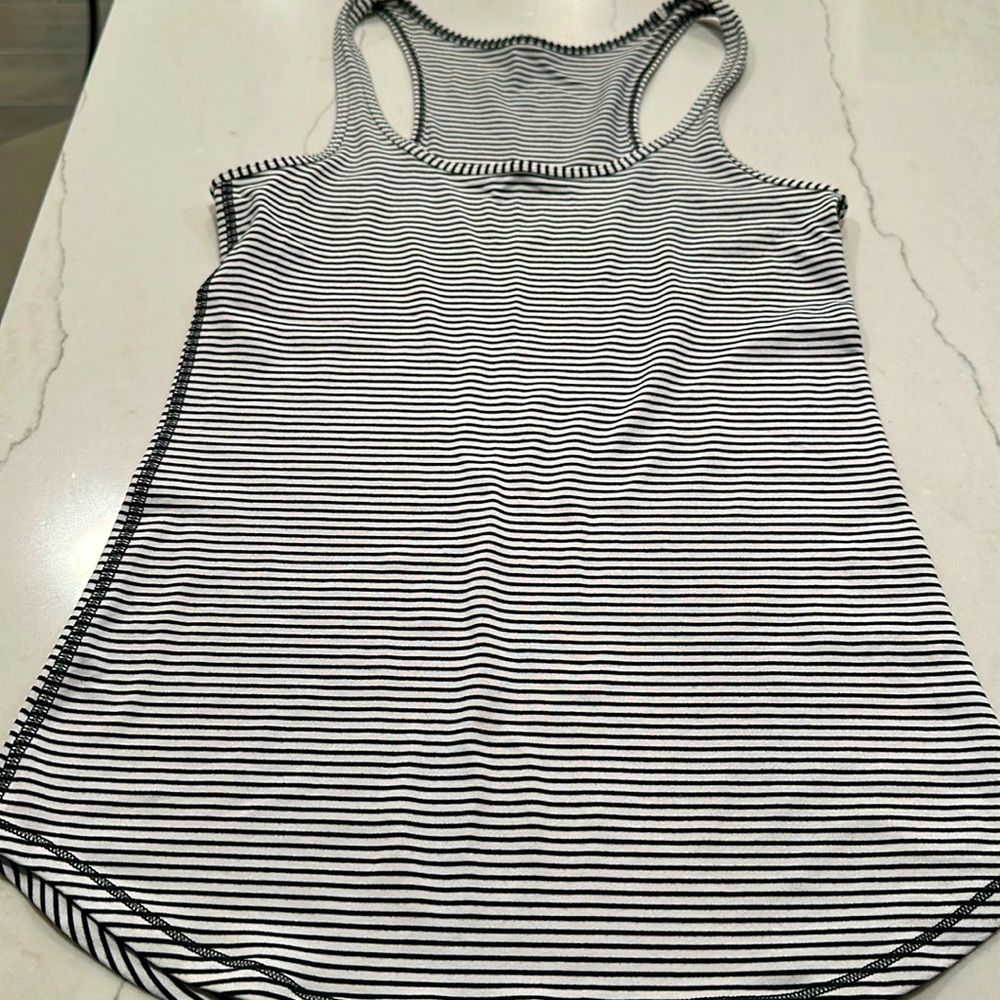 Lululemon Blsck and white Striped Tank Top size 2/XS